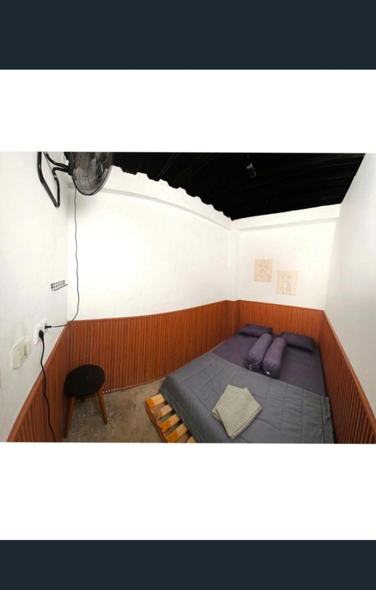 Cilacap Guest House Dış mekan fotoğraf